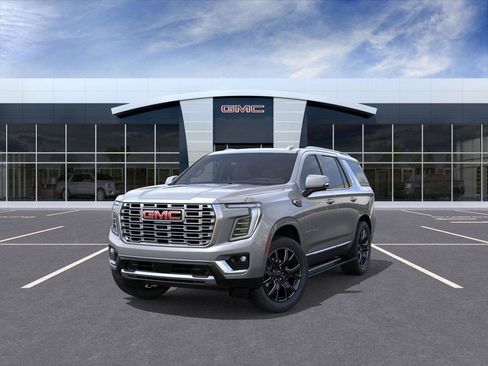 New 2026 GMC Yukon Denali w/ Denali Reserve Package image 8