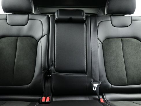 New 2025 Jeep Grand Cherokee Altitude image 10