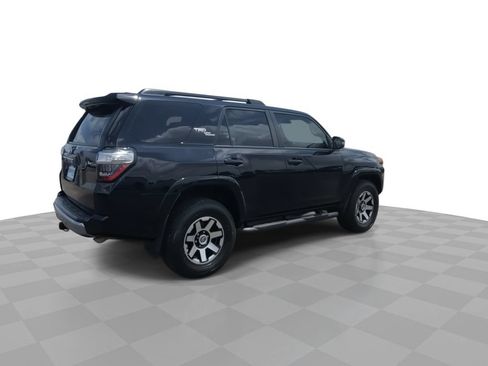 Used 2020 Toyota 4Runner TRD Off-Road Premium w/ Moonroof Package AWD/4WD image 8