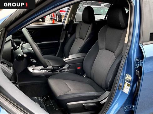 Used 2021 Subaru Crosstrek 2.0i image 8