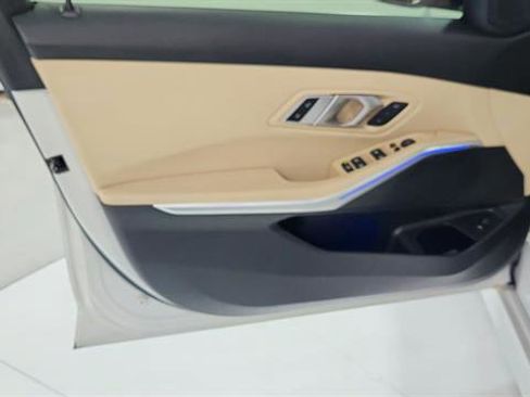 Used 2022 BMW 330i Sedan w/ Driving Assistance Package image 20