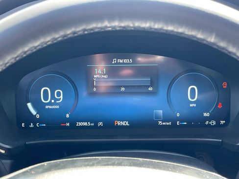 Used 2024 Ford Escape Platinum AWD/4WD image 28