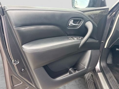 Used 2022 INFINITI QX80 Luxe w/ Cargo Package AWD/4WD image 19
