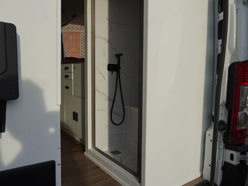 Used 2019 RAM ProMaster 2500 image 2