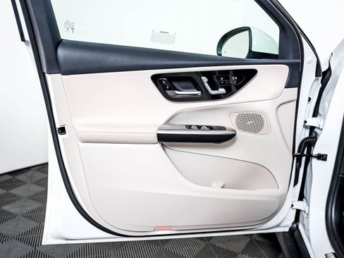 Certified 2026 Mercedes-Benz GLC 300 image 20
