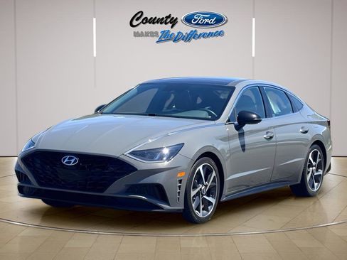 Used 2021 Hyundai Sonata SEL Plus w/ Tech Package FWD image 33