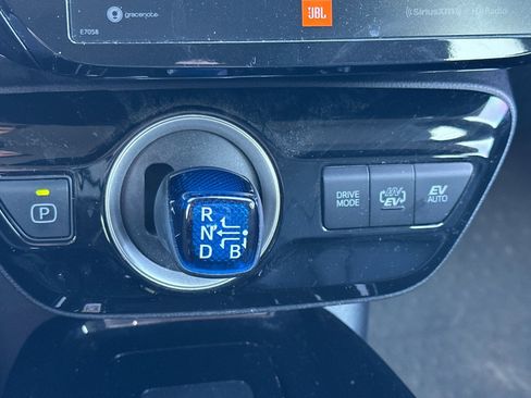 Used 2022 Toyota Prius Prime Limited image 30