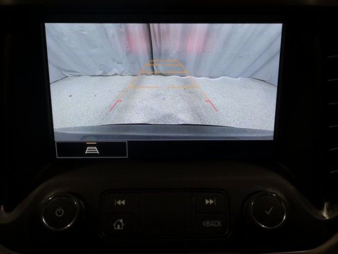 Used 2022 GMC Acadia AT4 image 30