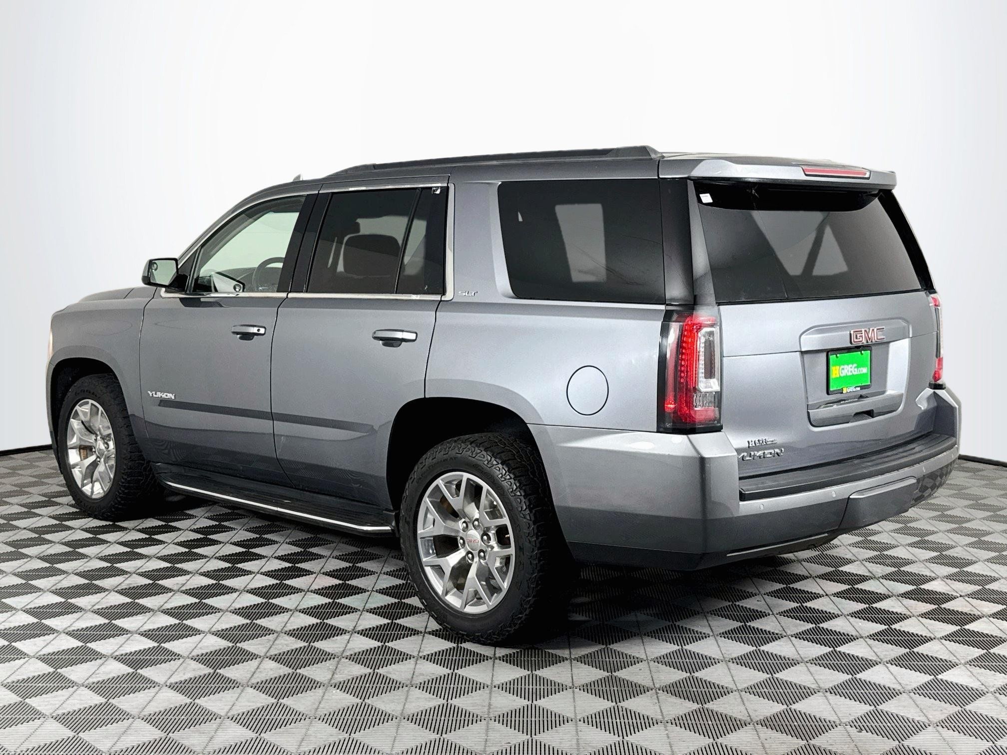 Used 2019 GMC Yukon SLT RWD image 6