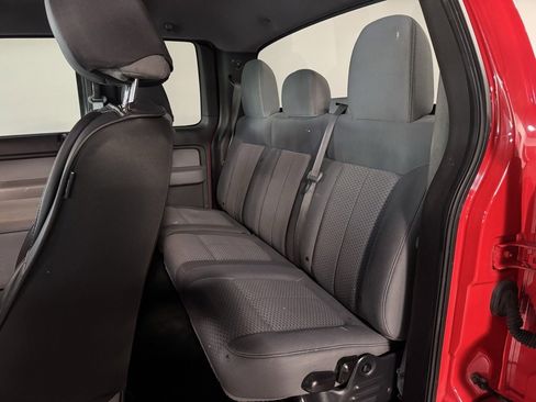 Used 2011 Ford F150 XLT w/ XLT Chrome Pkg image 14