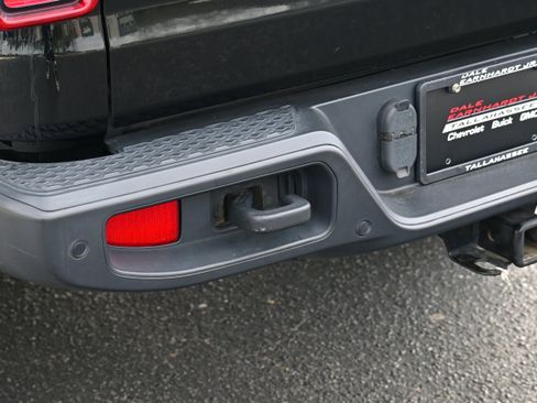 Used 2021 Jeep Gladiator Sport image 30