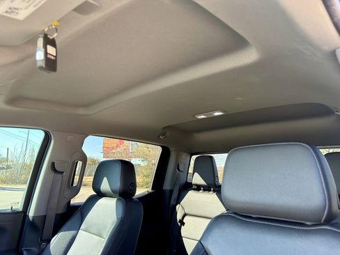 Used 2022 GMC Sierra 1500 SLT image 26