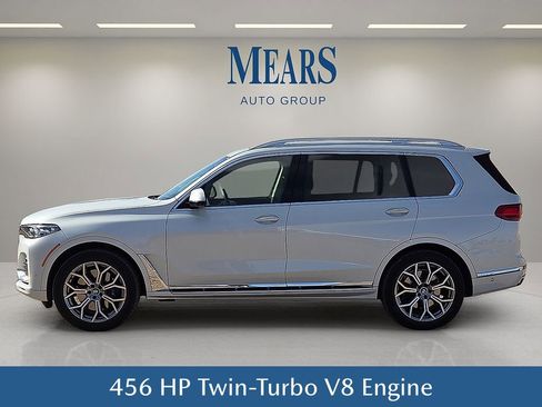 Used 2020 BMW X7 xDrive50i w/ Dynamic Handling Package image 3