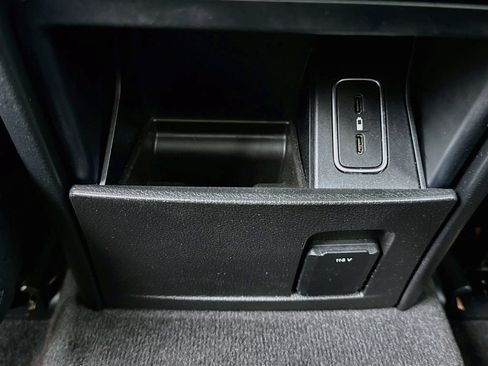 Used 2020 Mercedes-Benz GLE 350 4MATIC w/ 3rd Row Seat Package image 28