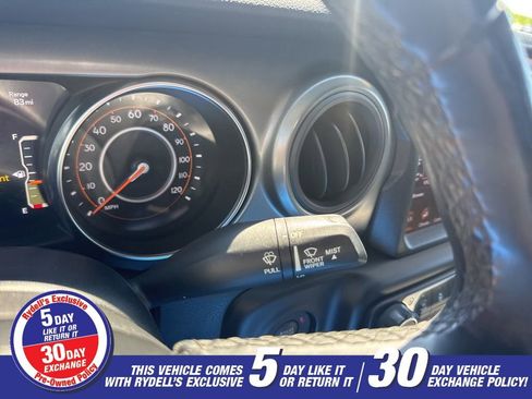 Used 2021 Jeep Gladiator Sport AWD/4WD image 14