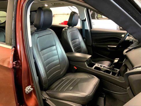 Used 2018 Ford Escape SEL image 7