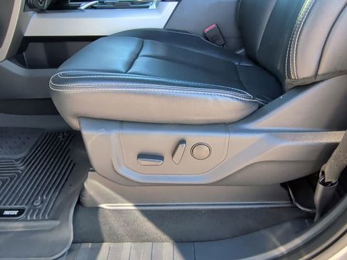 Used 2022 Ford F250 Lariat w/ Tremor Off-Road Package image 14