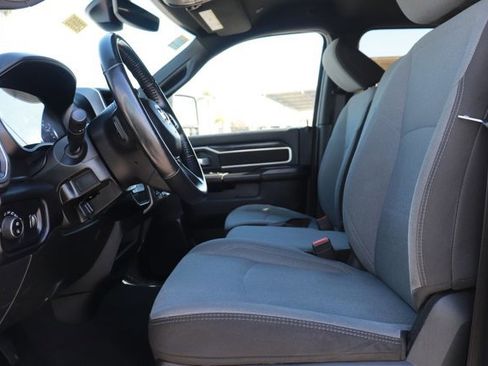 Used 2024 RAM 3500 Big Horn image 12