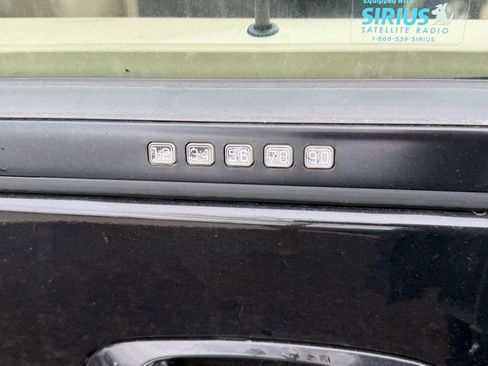 Used 2011 Ford Expedition XLT w/ 202A Rapid Spec Order Code image 12