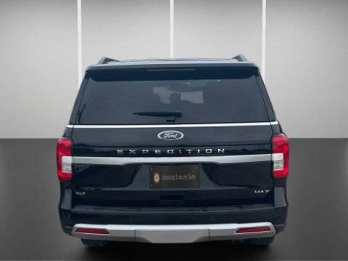 Used 2024 Ford Expedition Max XLT AWD/4WD image 6