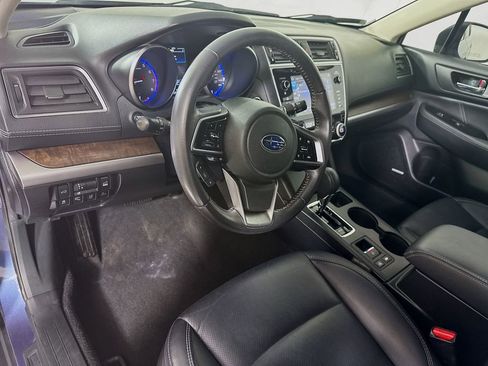 Used 2018 Subaru Outback 2.5i Limited image 9