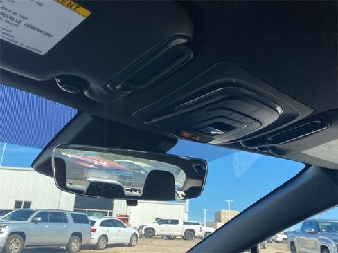 Used 2024 Toyota Corolla SE image 31