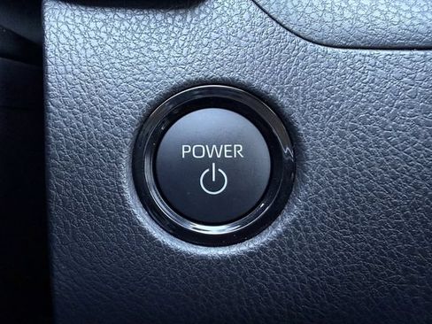 Used 2026 Toyota Camry LE w/ Convenience Package FWD image 18