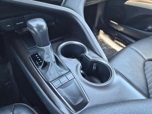 Used 2023 Toyota Camry SE FWD image 12