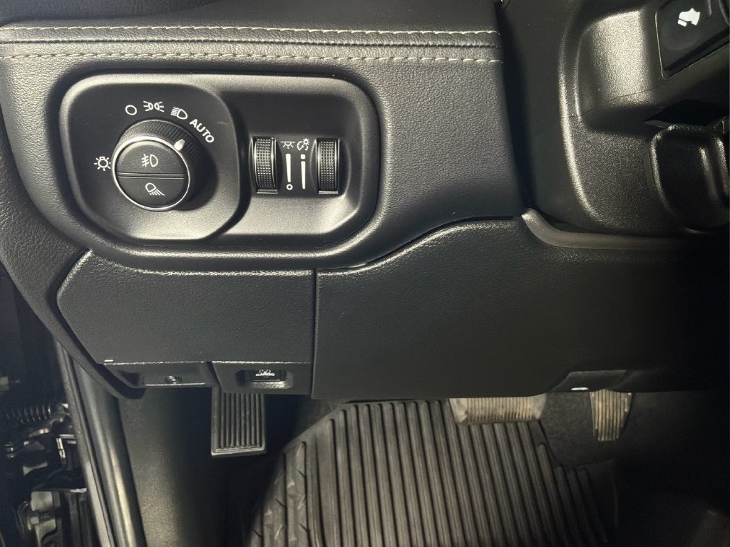 Certified 2023 RAM 2500 Limited AWD/4WD image 31