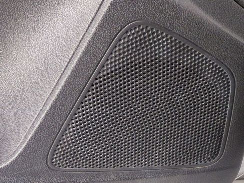 Used 2012 Ford Focus SE image 30