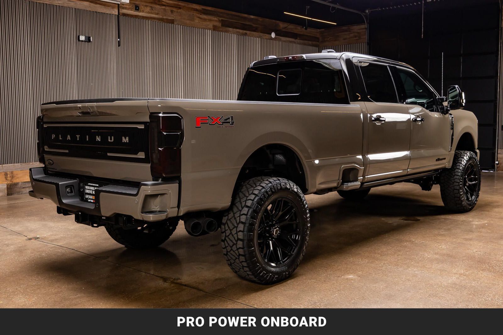Used 2026 Ford F350 Platinum w/ Platinum Plus Package AWD/4WD image 10