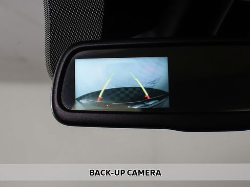 Used 2018 RAM 3500 Tradesman w/ Chrome Appearance Group image 3