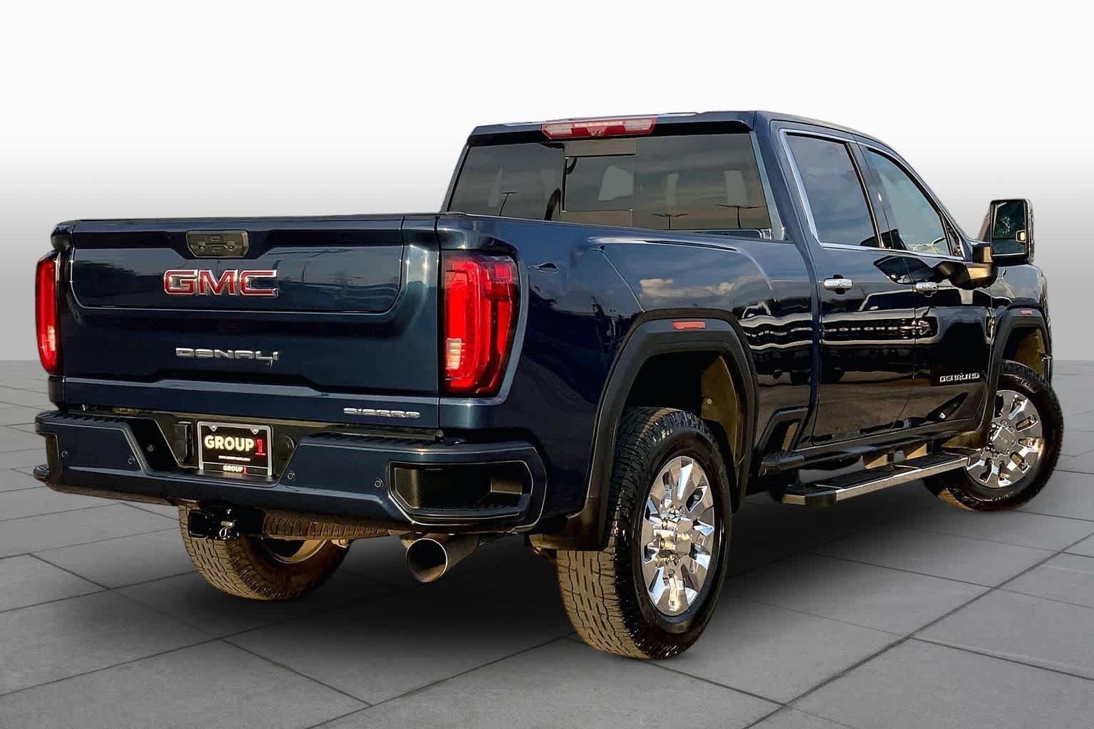 Used 2020 GMC Sierra 2500 Denali w/ Denali Ultimate Package AWD/4WD image 13
