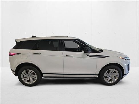New 2026 Land Rover Range Rover Evoque S image 4