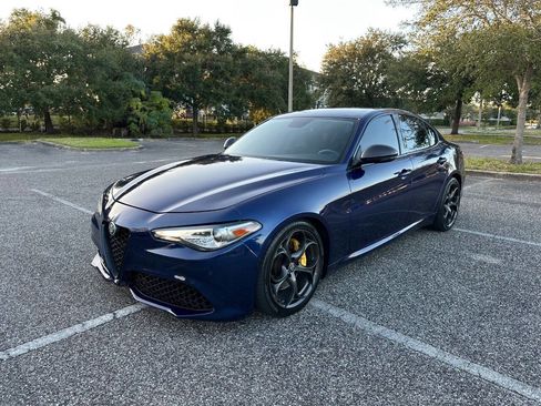 Used 2017 Alfa Romeo Giulia Ti w/ TI 19" Sport Package image 1