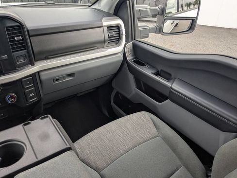 Used 2025 Ford F350 XLT AWD/4WD image 21