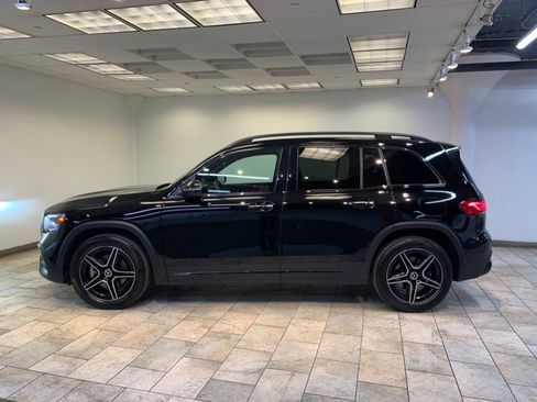 Used 2023 Mercedes-Benz GLB 250 4MATIC w/ AMG Line image 6