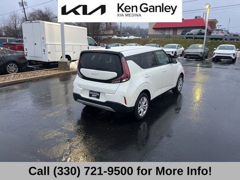 Certified 2023 Kia Soul LX image 11