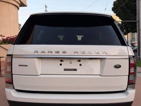 Used 2015 Land Rover Range Rover Supercharged image 8