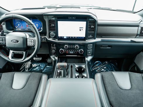 Used 2025 Ford F150 Raptor image 10