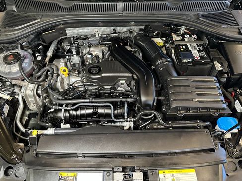 Used 2023 Volkswagen Jetta SE FWD image 24