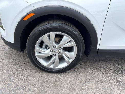 Used 2024 Buick Encore GX Preferred FWD image 11