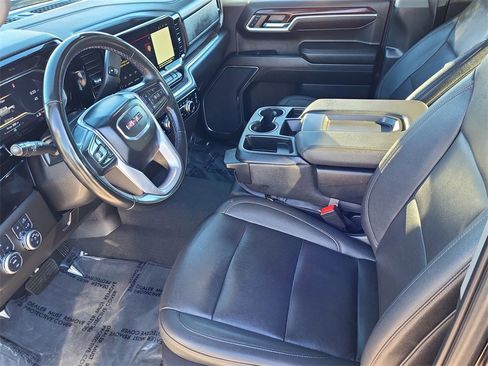 Certified 2024 GMC Sierra 1500 SLT image 7