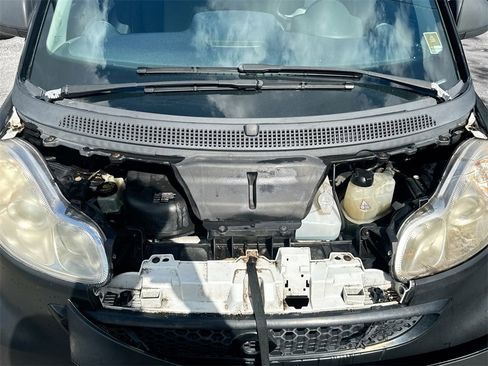 Used 2014 smart fortwo pure image 22