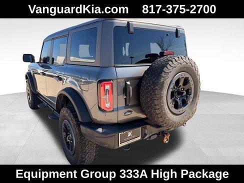 Used 2022 Ford Bronco Badlands image 2