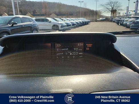 Used 2018 Subaru Forester 2.5i Touring image 6