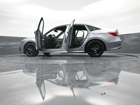 Used 2024 Honda Civic Sport image 46