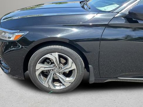 Used 2020 Honda Accord EX image 33