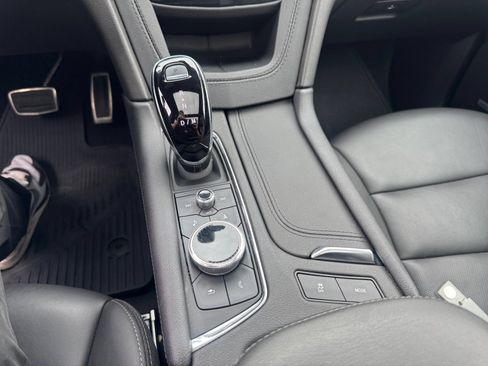 Used 2023 Cadillac XT5 Sportv AWD/4WD image 26