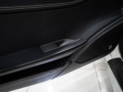 Used 2013 Ferrari 458 Spider RWD image 9